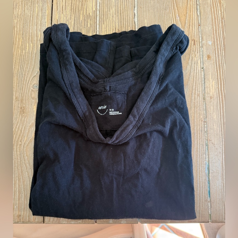 Aerie Classic Black V-Neck Tee
